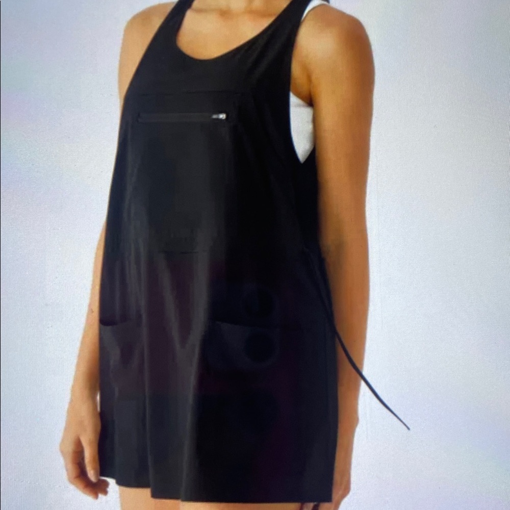 MEDIUM   HALARA BACKLESS QUICK DRY MINI ACTIVE DRESS - Picture 2 of 9